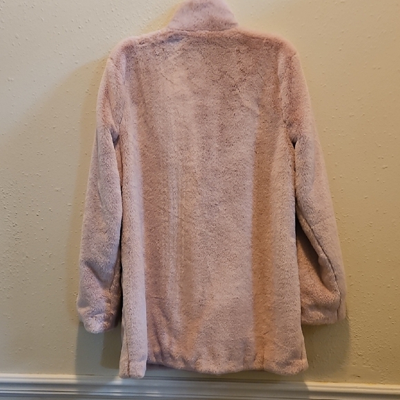 JustFab Blush Teddy Jacket - Picture 4 of 9